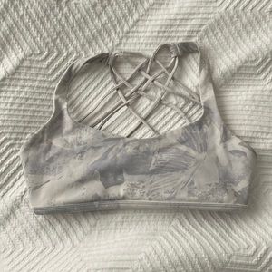 Lululemon Free to Be Sports Bra
